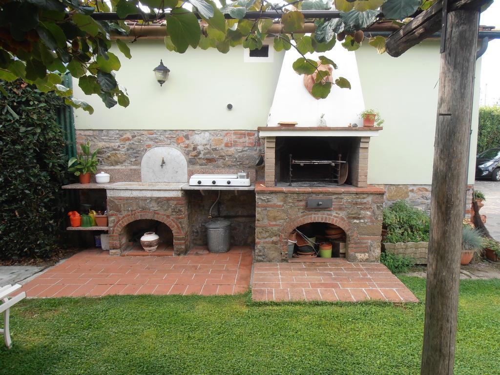 Il Volo Apartman Lucca Szoba fotó