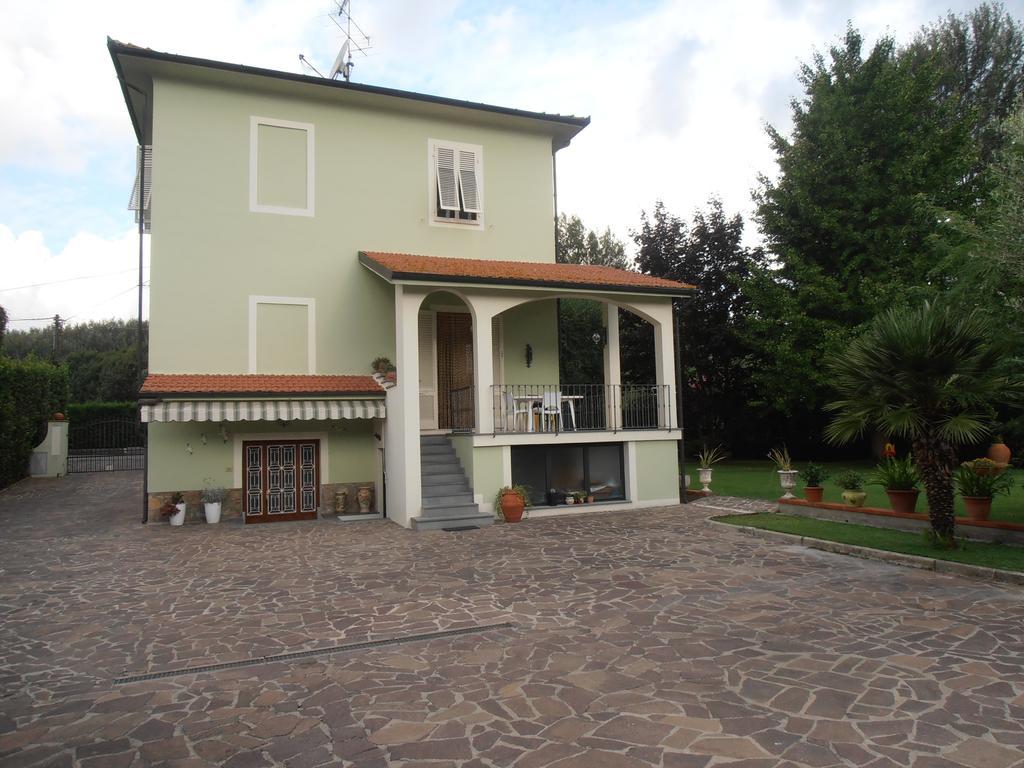 Il Volo Apartman Lucca Szoba fotó